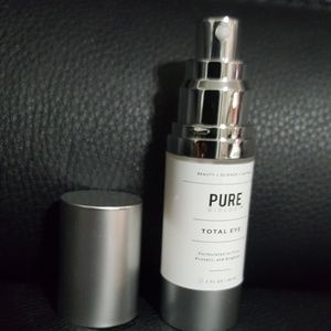 pure biology premium total eye cream